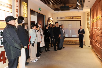 武威職業(yè)技術(shù)大學(xué)組織黨外教師代表參觀市政協(xié)文史館